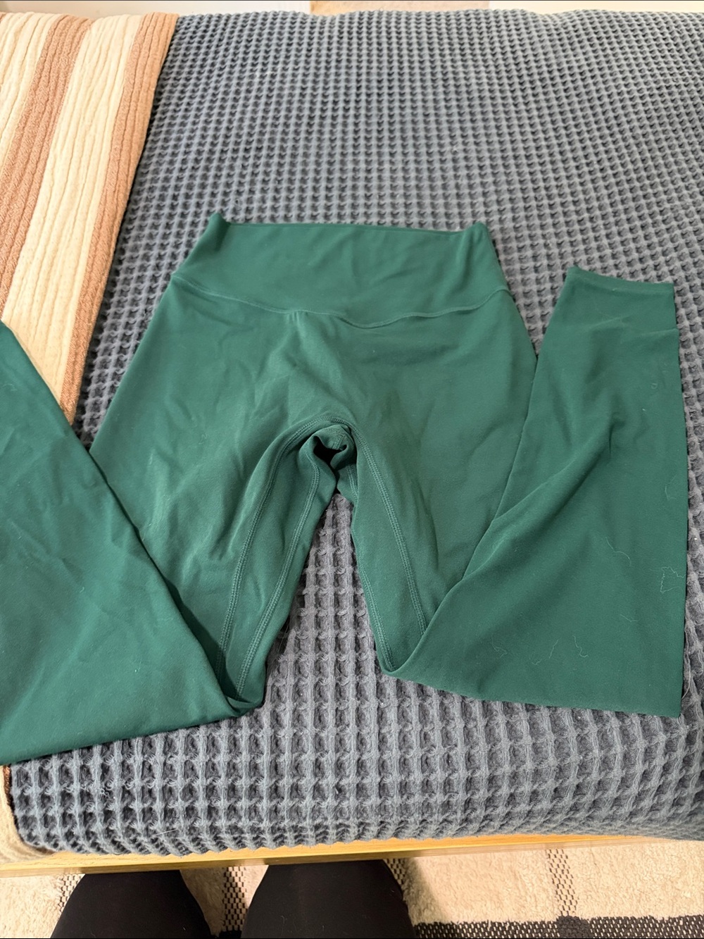 High-Waist Green Performance Leggings